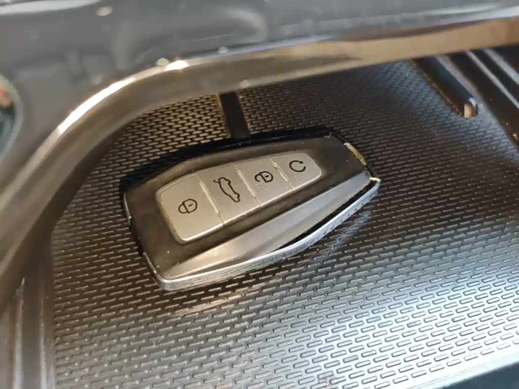 Geely Boyue L — миниатюра 9