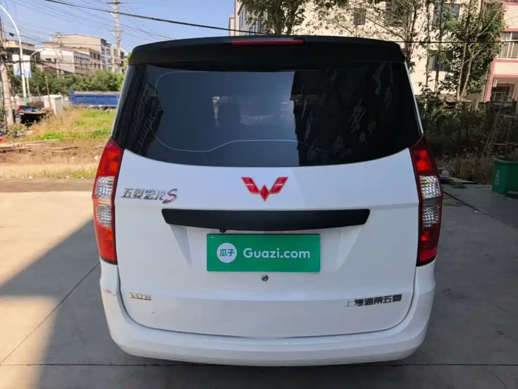 Wuling Hongguang — миниатюра 6