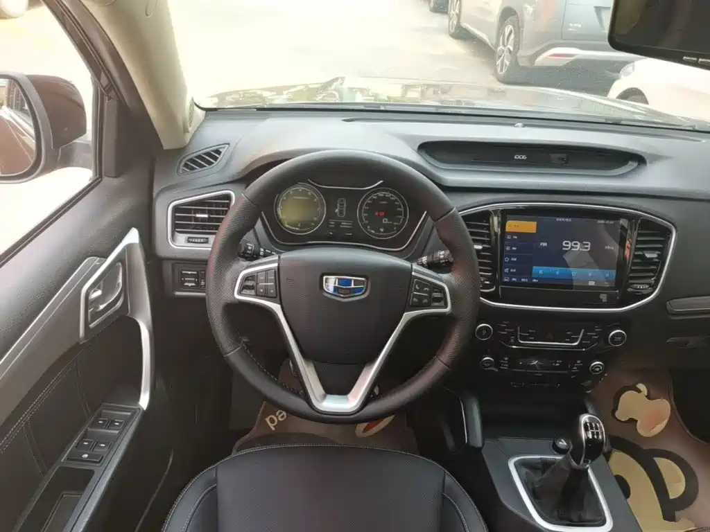 Geely Vision X6 — миниатюра 11