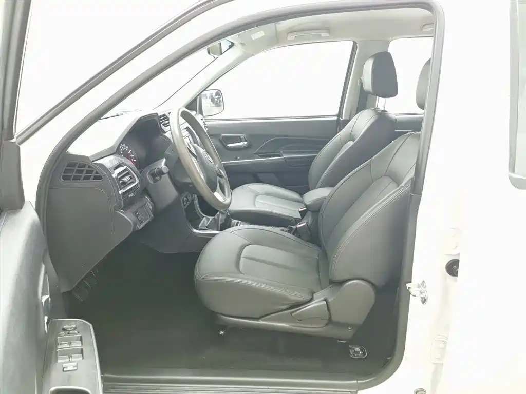 GREAT WALL FENGJUN 5