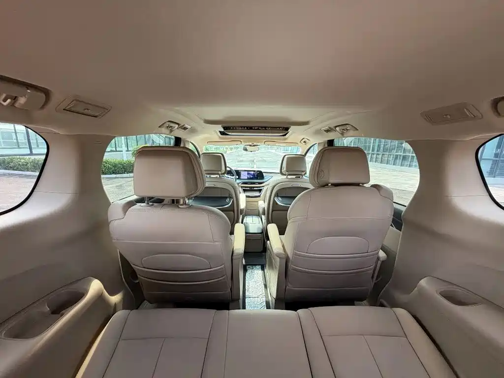 Buick GL8 Hybrid — миниатюра 13