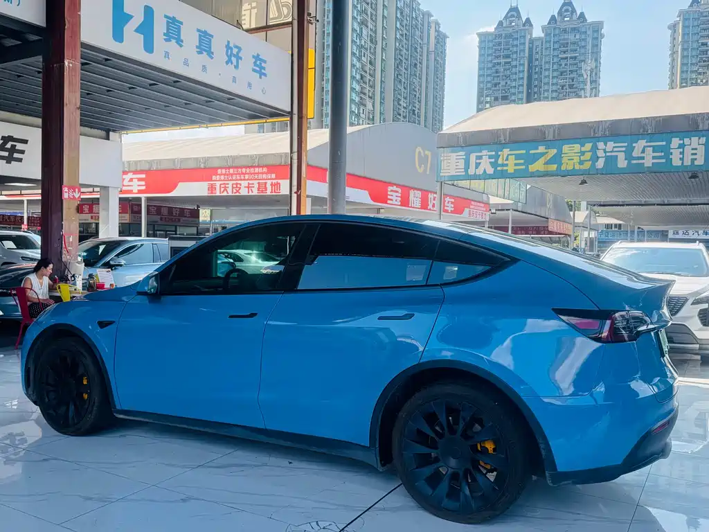Tesla Model Y 2021 3D7