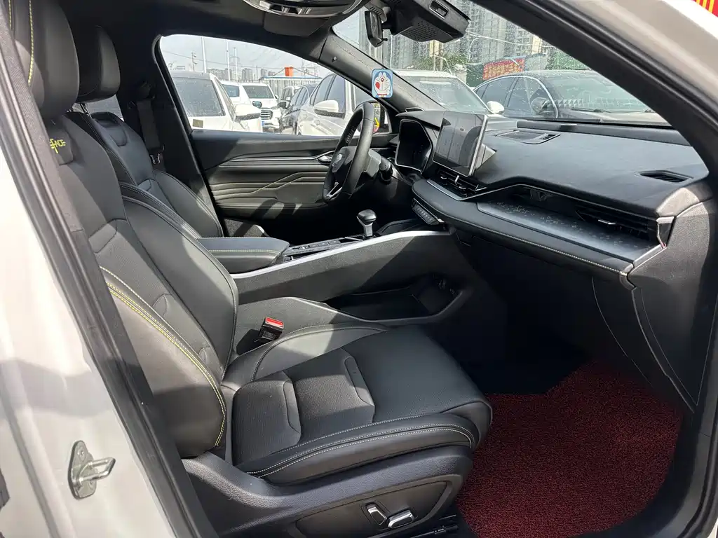 GEELY AUTOMOBILE XINGRUI