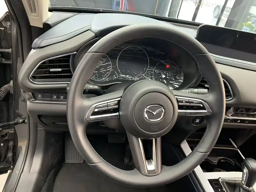 Mazda CX-30 — миниатюра 5