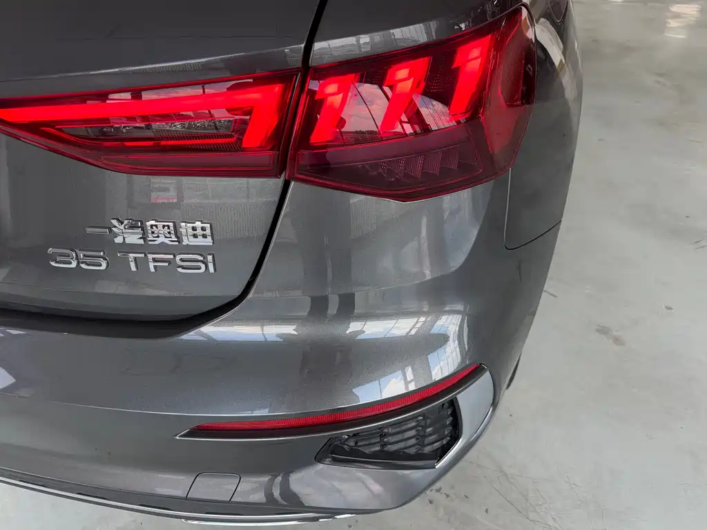 Audi A3 2023 Sportback 35 TFSI Fashion Sport