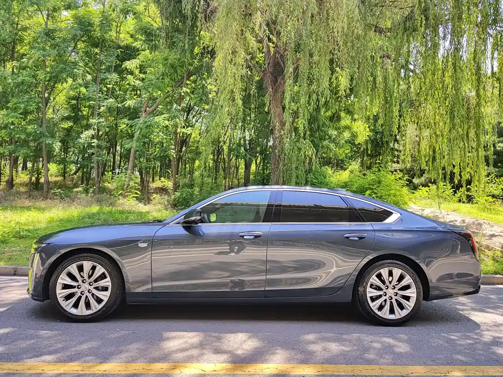 Cadillac CT6 2023 28T Luxury