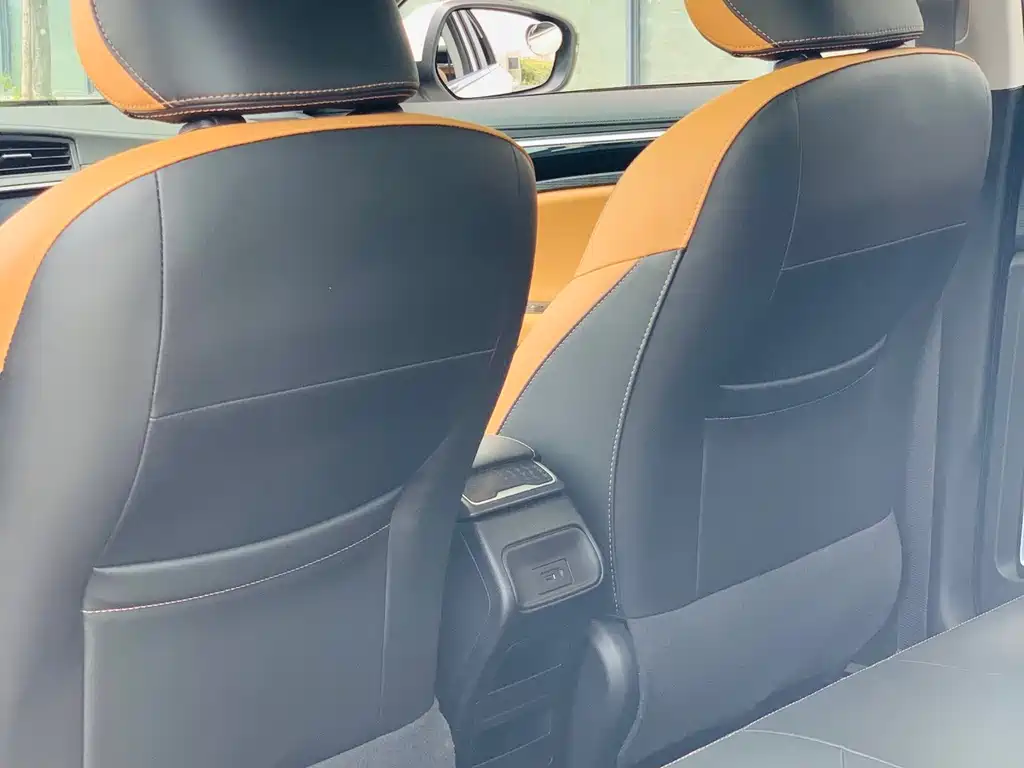 Geely Emgrand GL — миниатюра 16