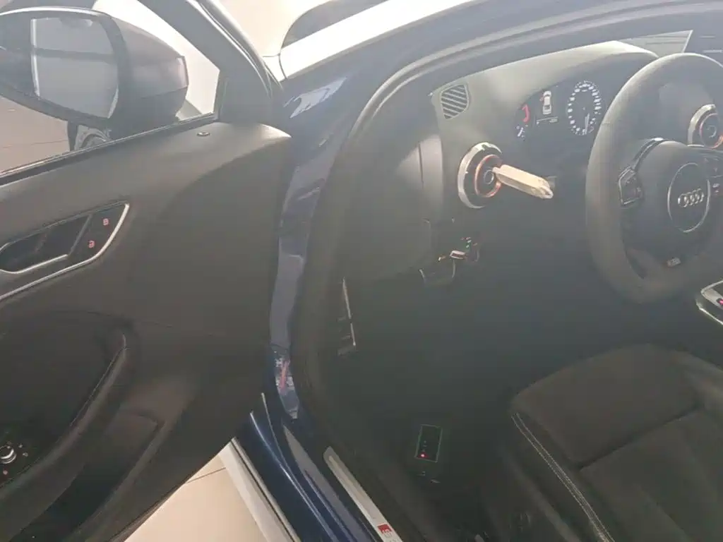 Audi S3 — миниатюра 16