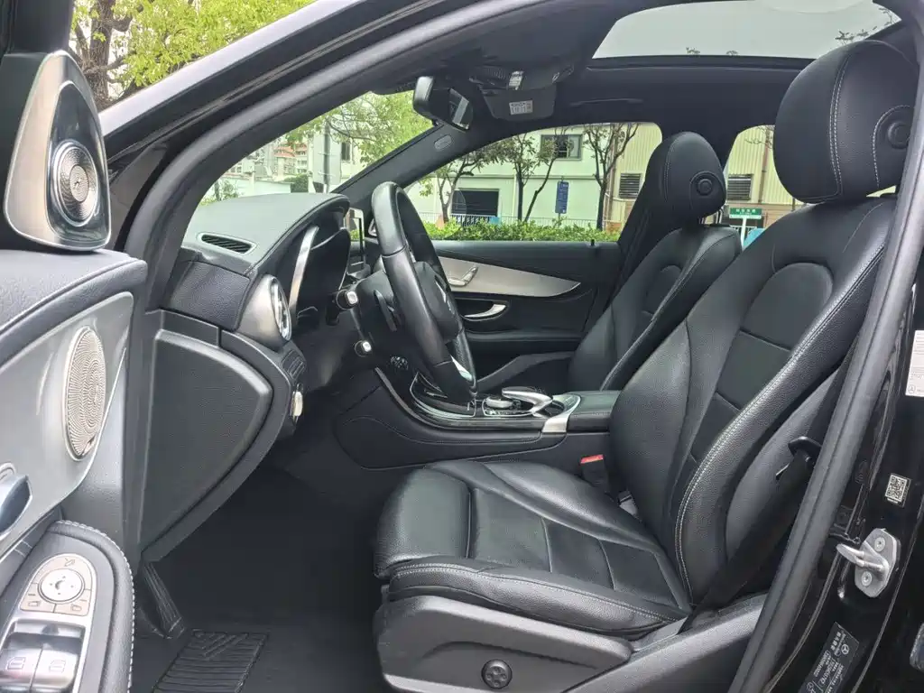 Mercedes-Benz GLC 2017 GLC 200 4MATIC