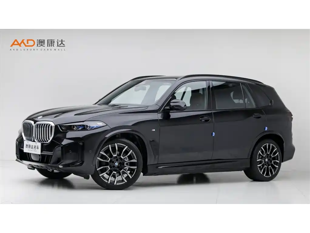 宝马X5/40Li/3.0T/23款/xDrive M运动曜夜套装 2024