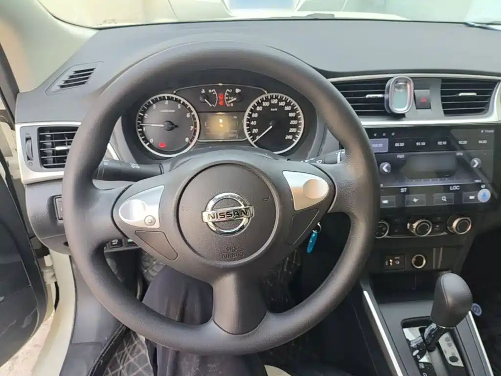 Nissan Sylphy — миниатюра 11
