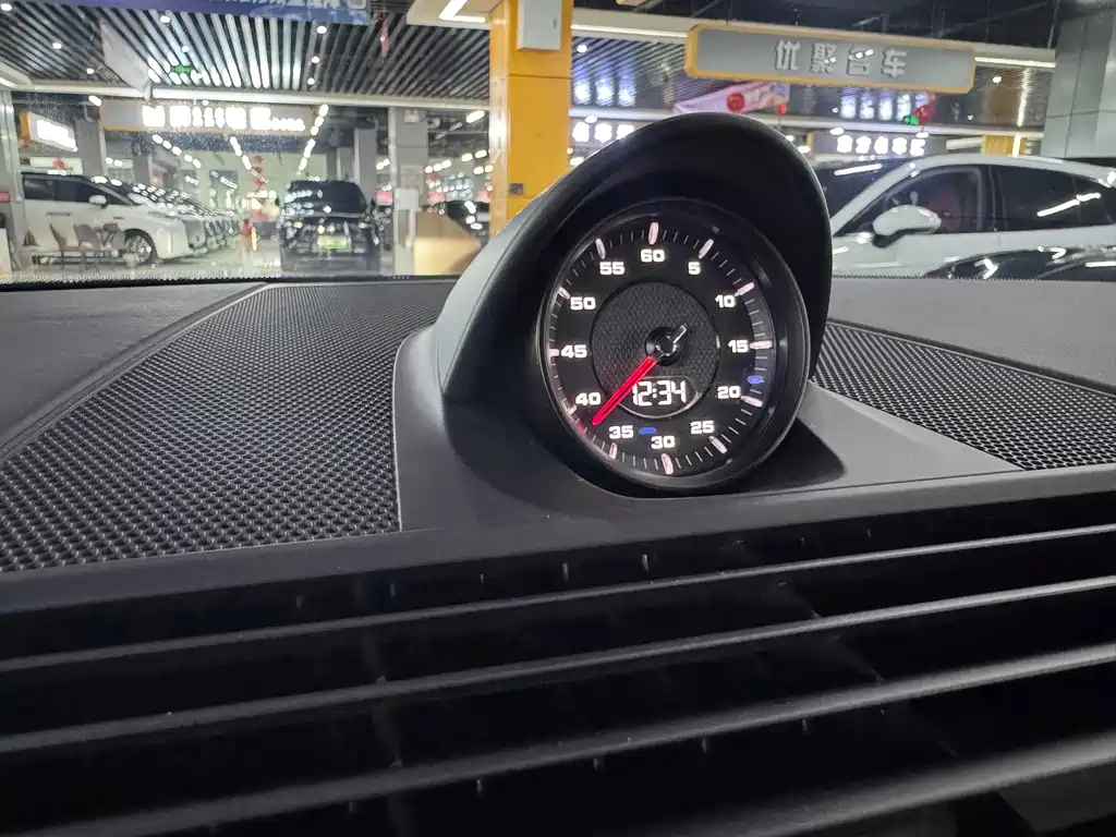 Porsche Panamera — миниатюра 10