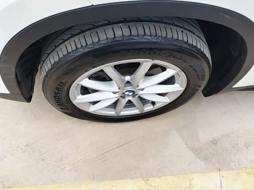 BMW X1 — миниатюра 23