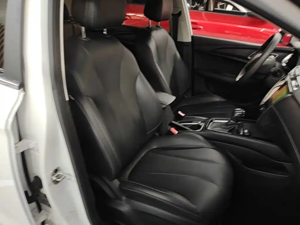 Roewe i5 — миниатюра 25