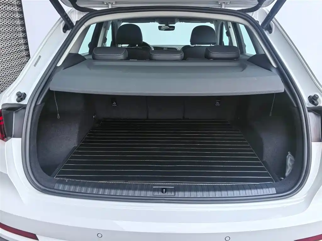 Audi Q3 — фотографии объявления, Фото 17
