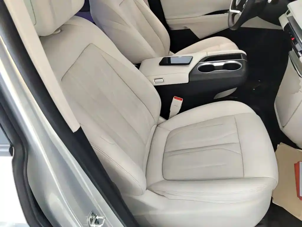 Buick GL8 Hybrid — миниатюра 25