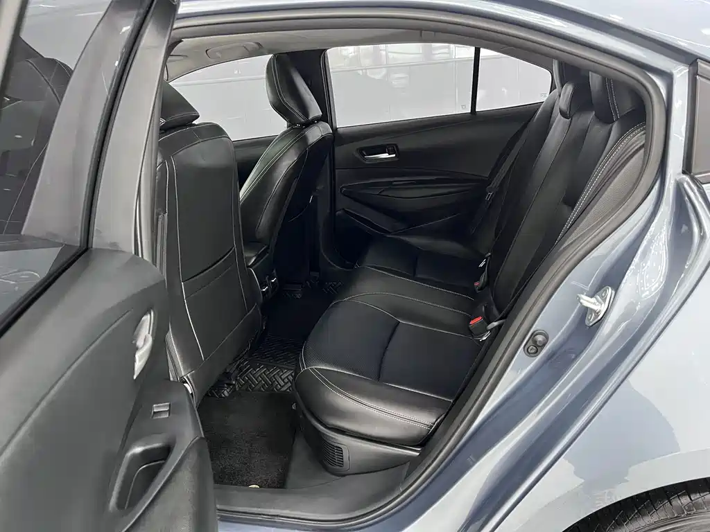 Toyota Corolla — миниатюра 12