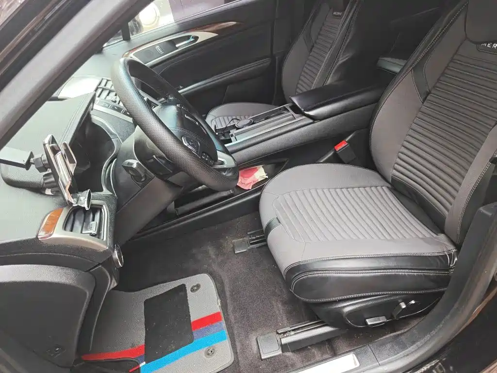 Lincoln MKZ — миниатюра 16