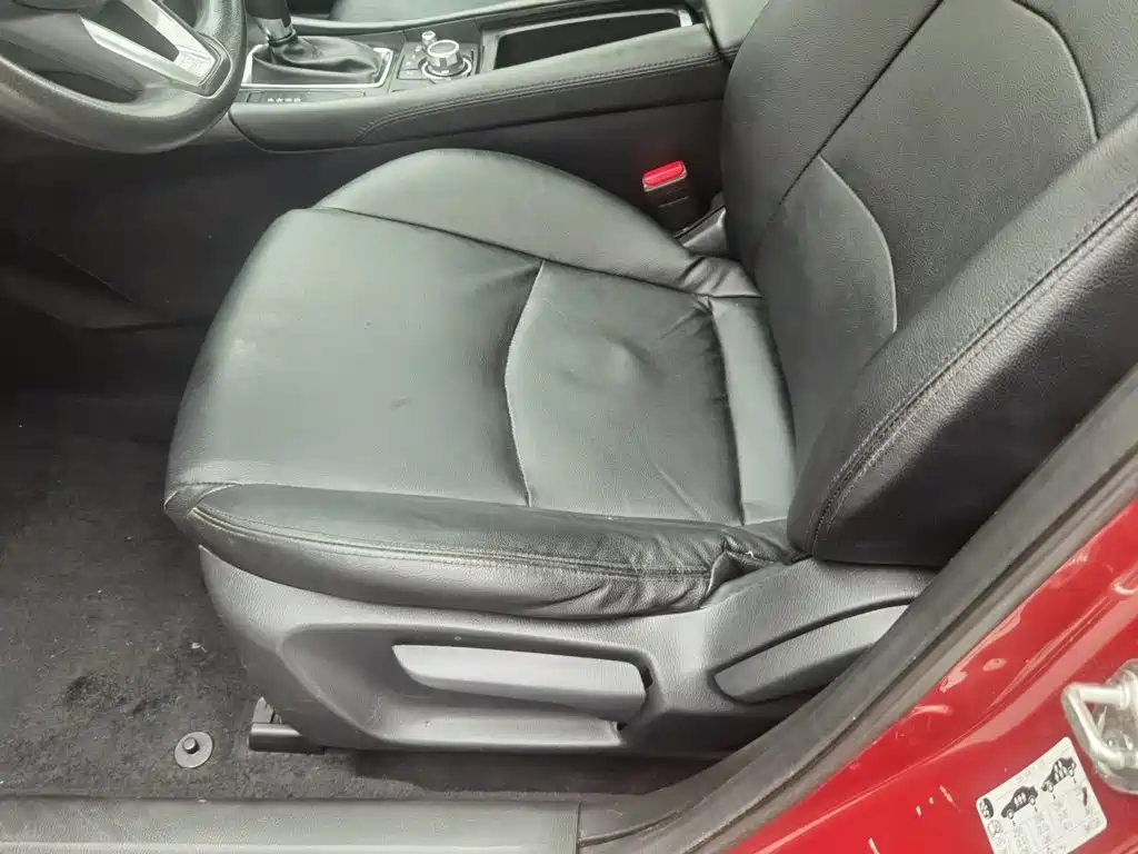 Mazda 3 Axela — миниатюра 20