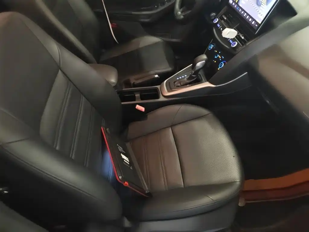Ford Focus — миниатюра 25