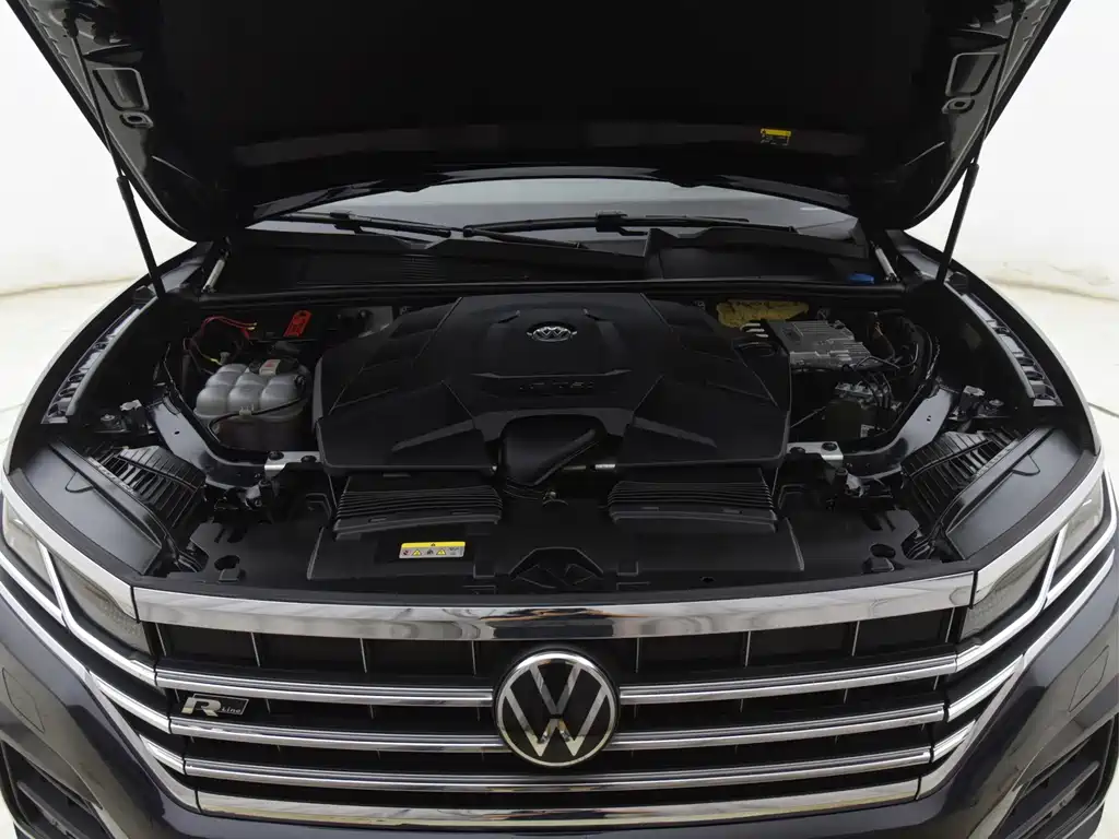 Volkswagen Touareg — миниатюра 14