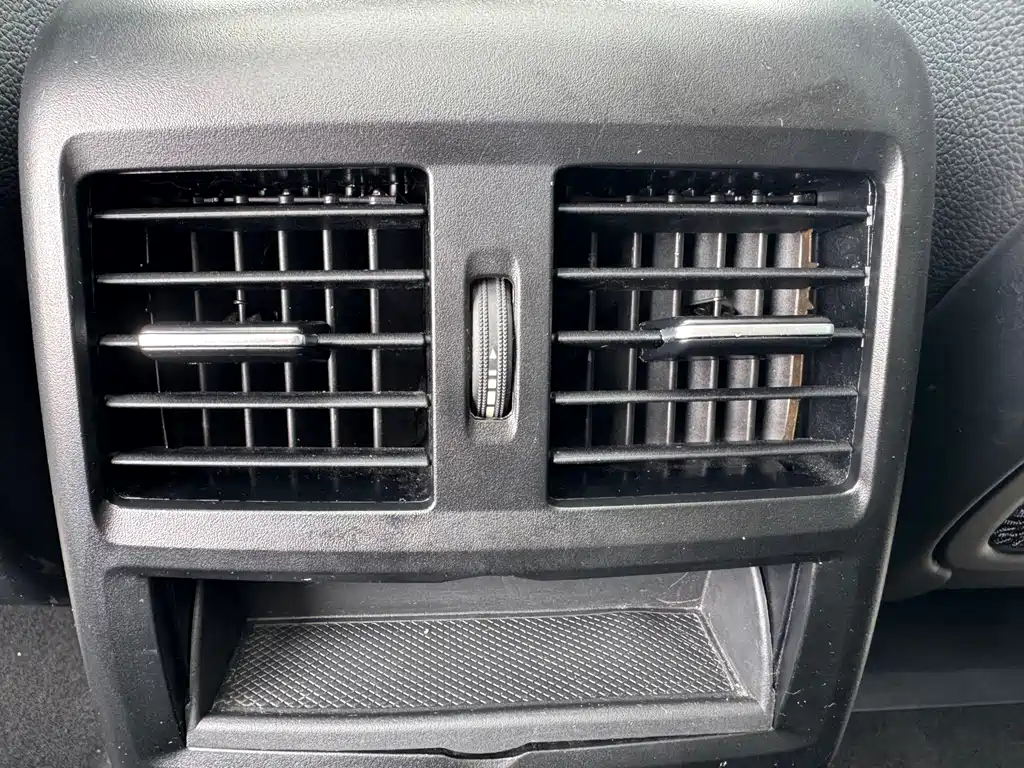 Mercedes-Benz GLE (Import) — миниатюра 19