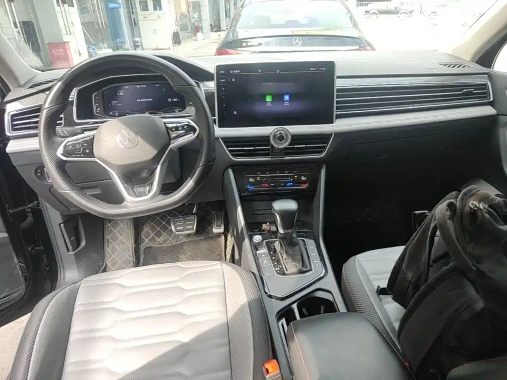 Volkswagen Tiguan X — миниатюра 10