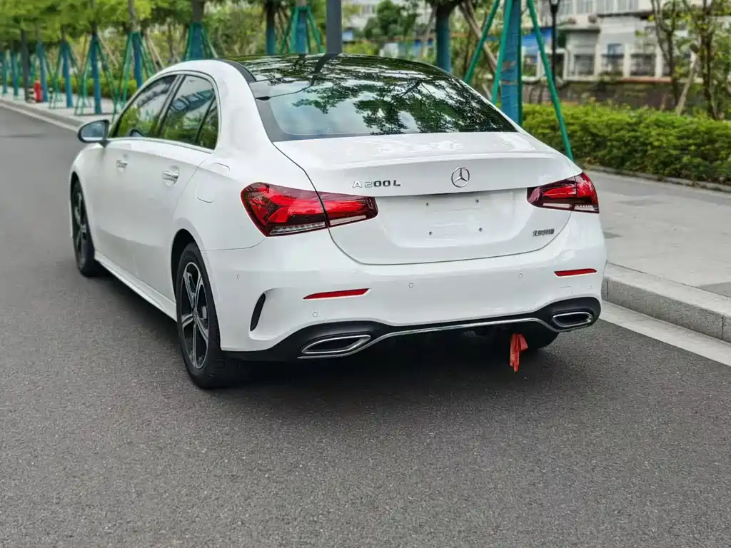 Mercedes-Benz A-Class — миниатюра 7