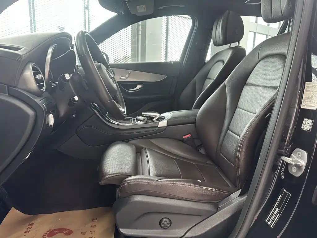 Mercedes-Benz GLC — миниатюра 9