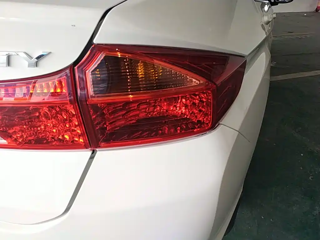 Honda City — миниатюра 8