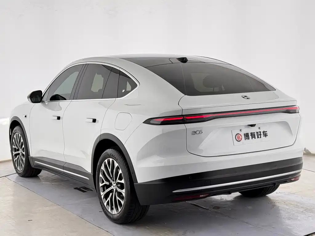 NIO EC6 — миниатюра 11
