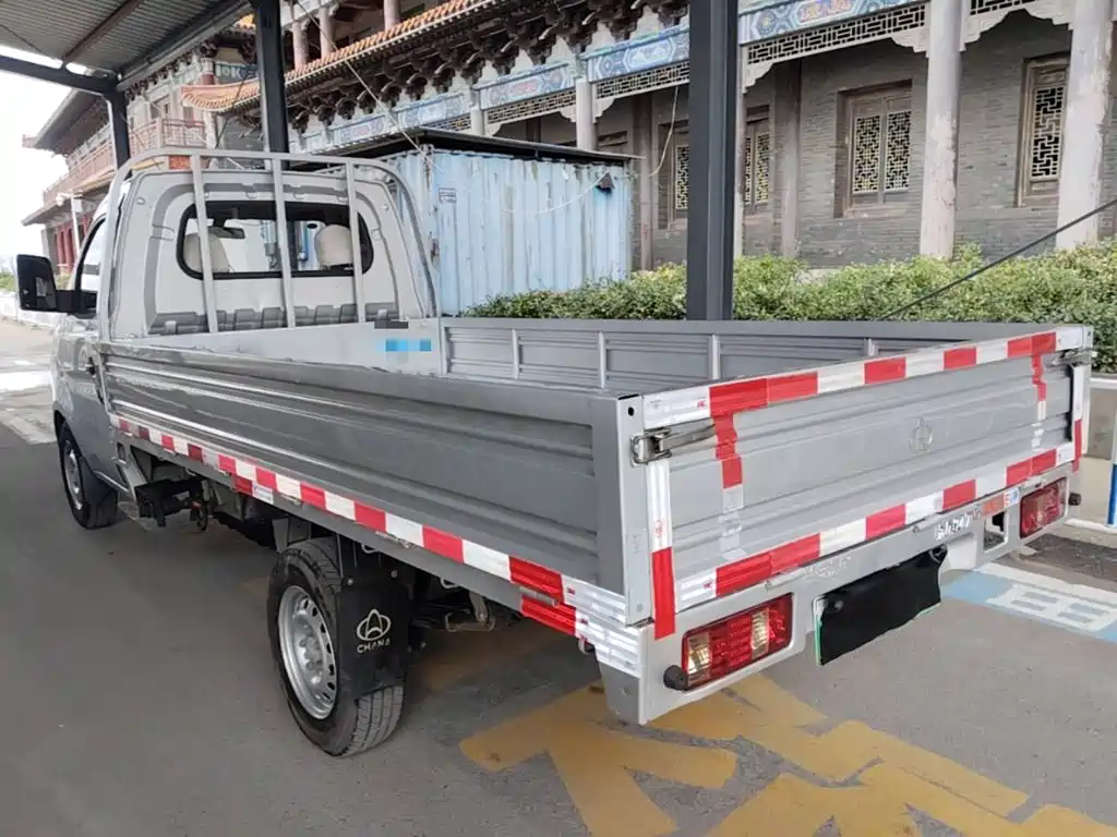 Kuayue 新豹T3 EV — миниатюра 5