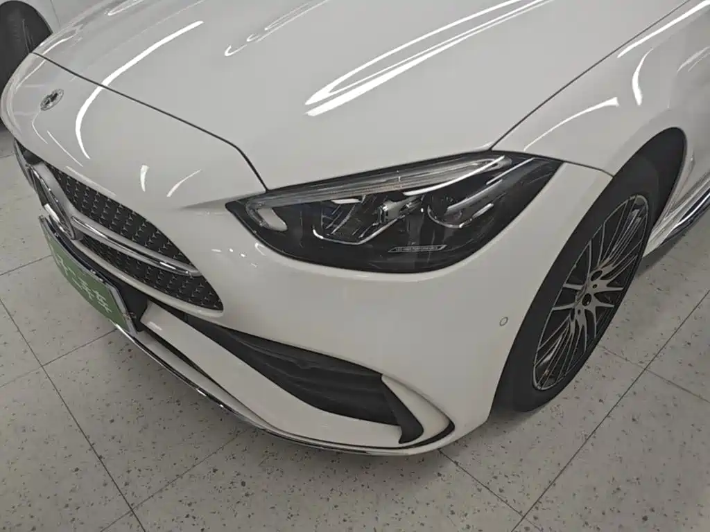 Mercedes-Benz C-Class — миниатюра 24