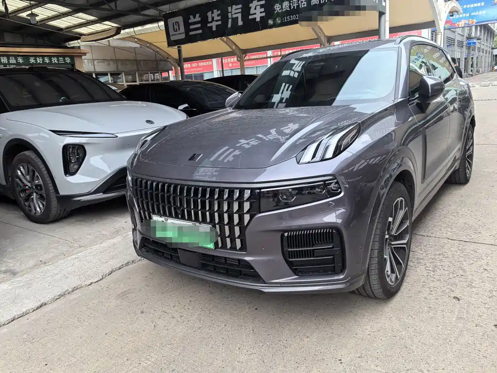 Lynk & Co 09 EM-P 2023