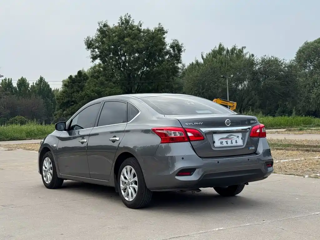 Nissan Sylphy — миниатюра 4