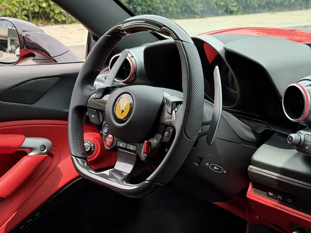 Ferrari F8 — миниатюра 7