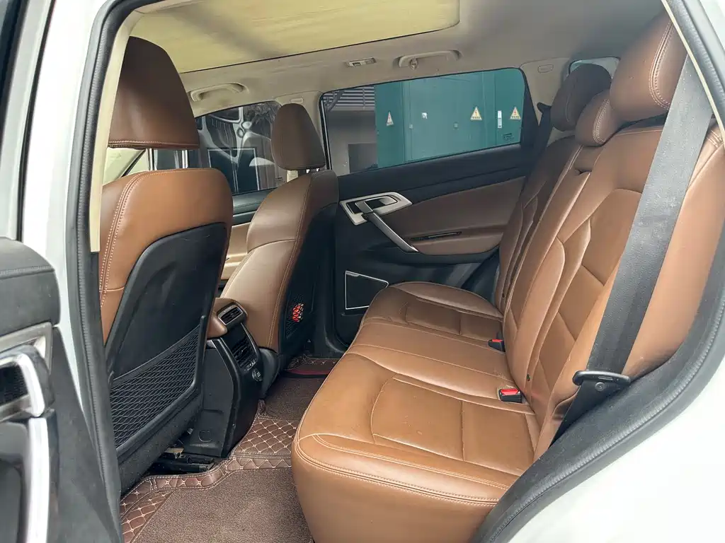 Geely Boyue — миниатюра 8