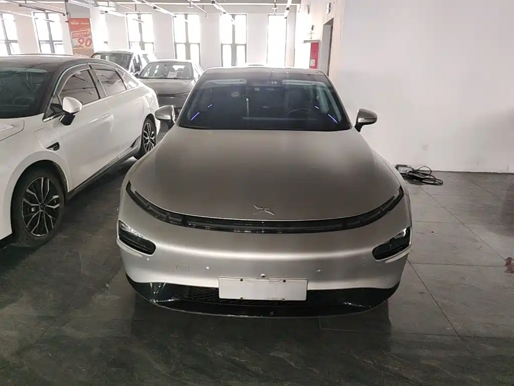 XPeng P7 — миниатюра 3