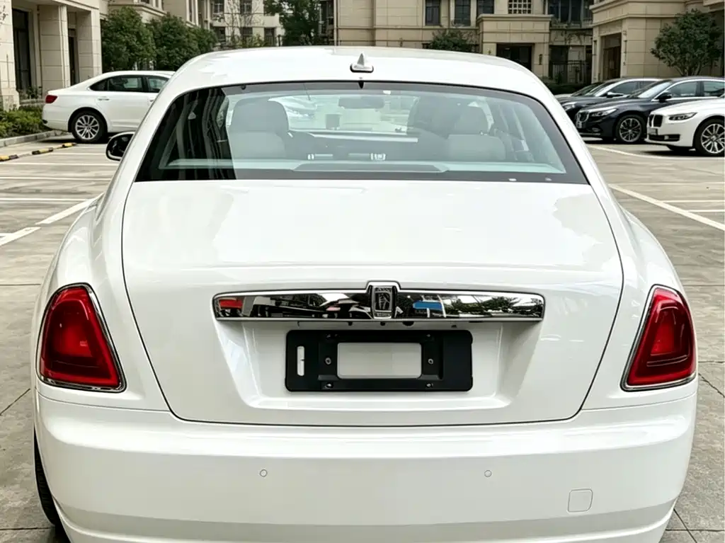 Rolls-Royce Ghost 2015 Series II Standard