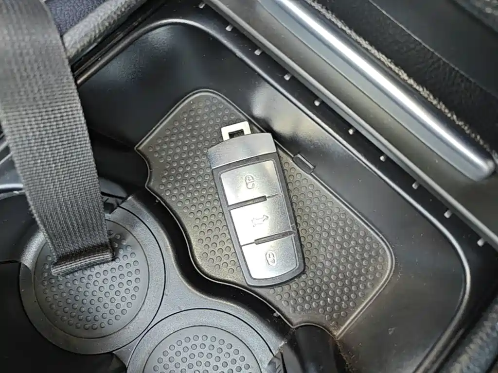 Volkswagen CC — миниатюра 9