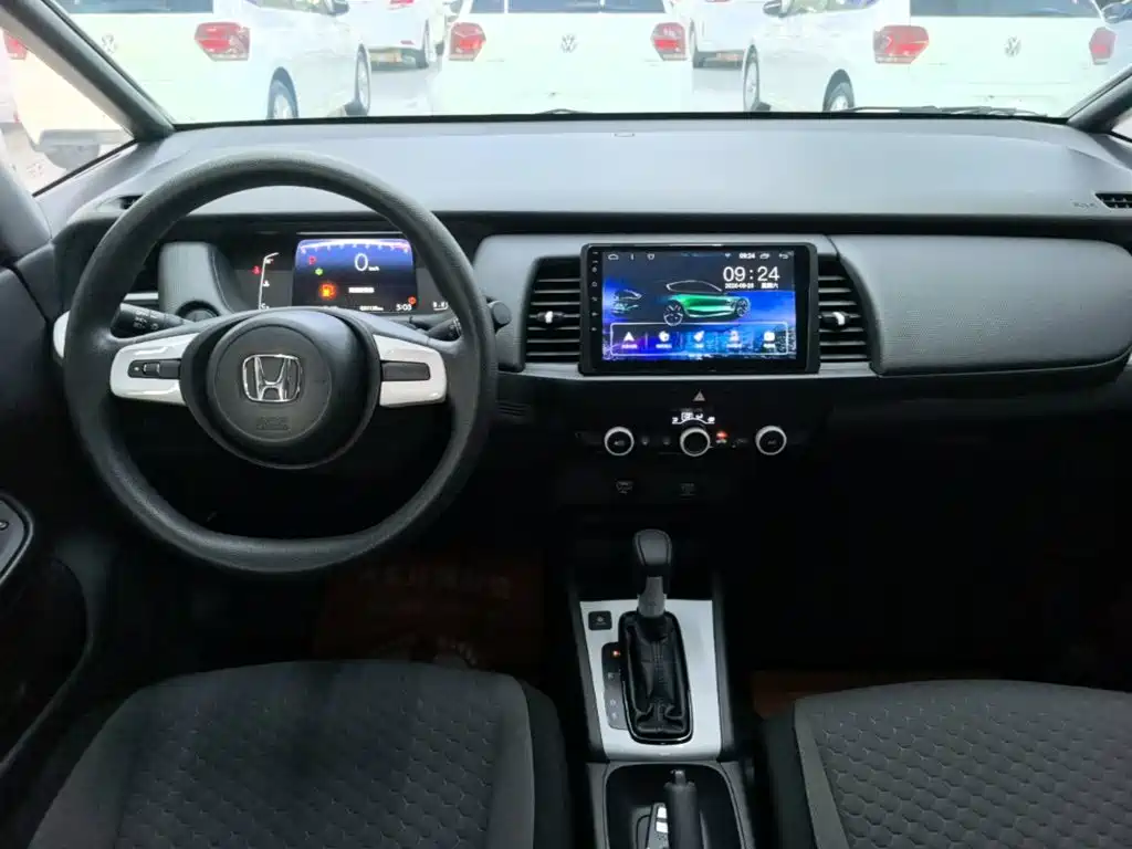 Honda Fit — миниатюра 10
