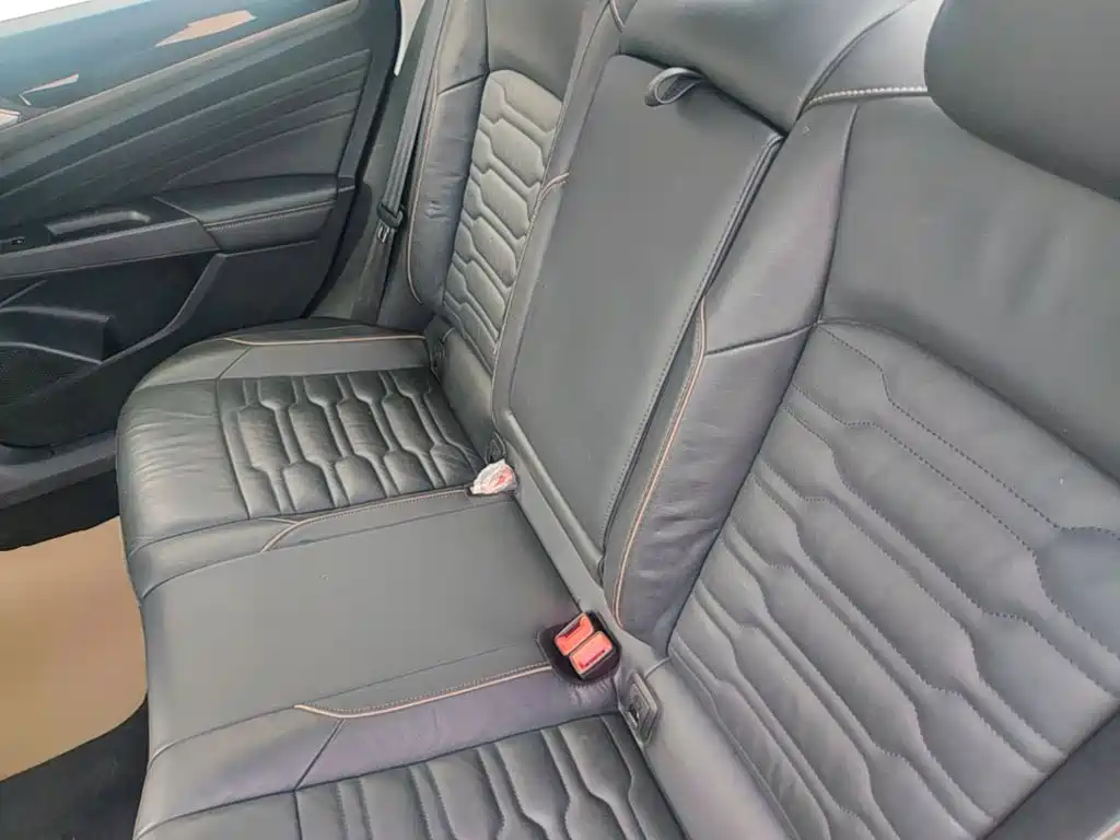 Volkswagen Passat — миниатюра 17