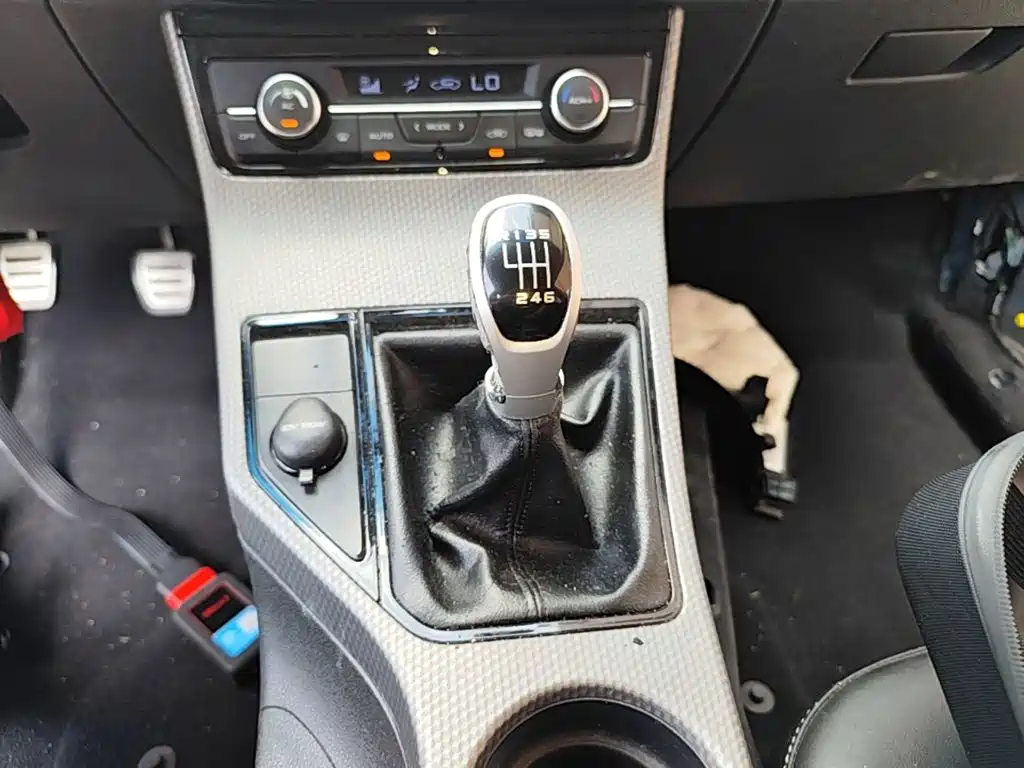 Geely Emgrand GS — миниатюра 14