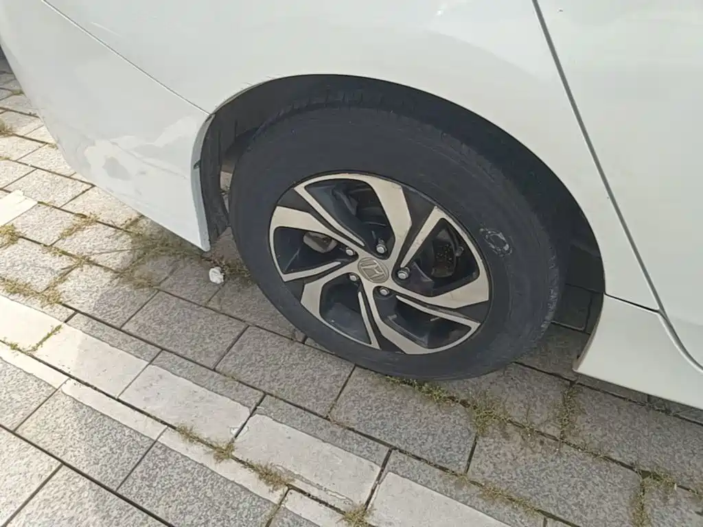 Honda Accord — миниатюра 22