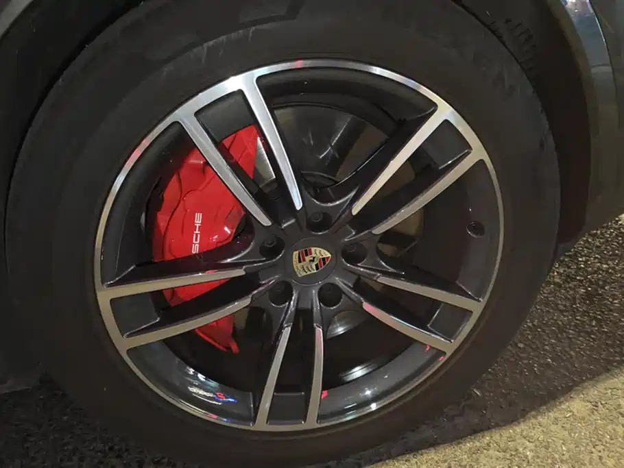 PORSCHE CAYENNE NEW ENERGY