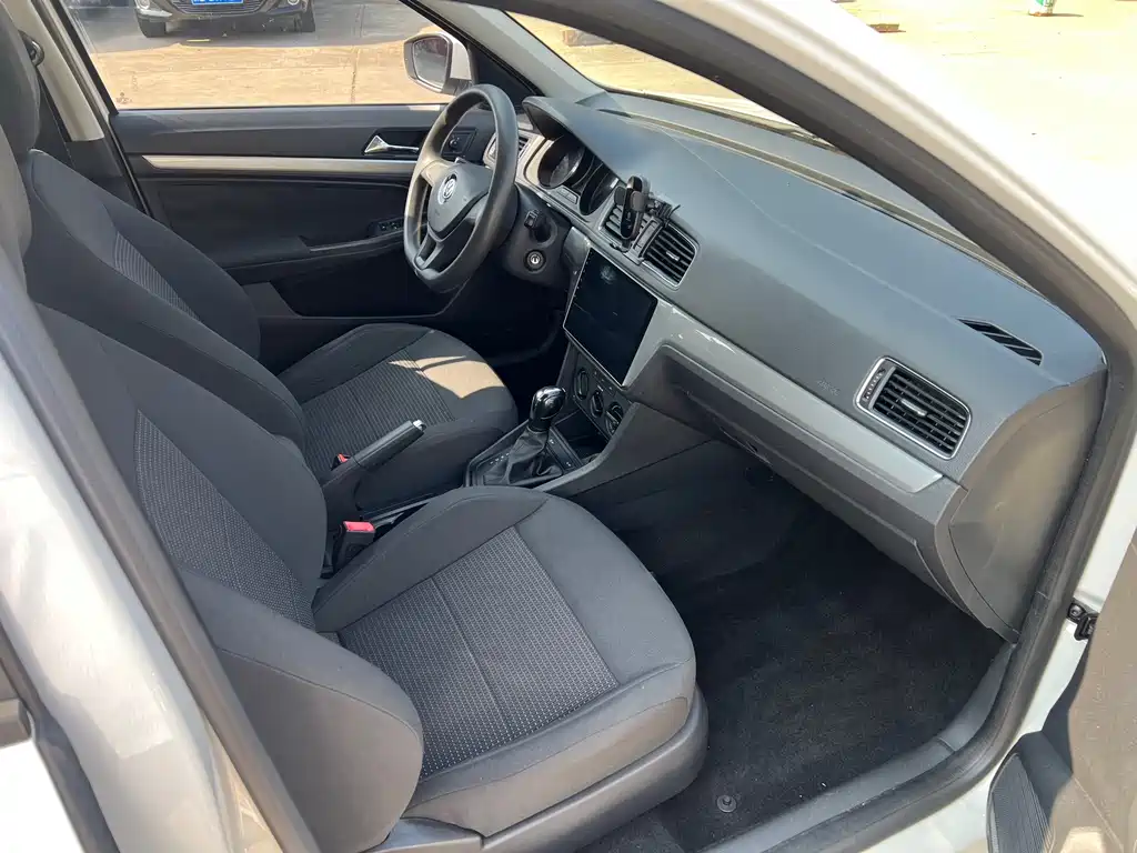 Volkswagen Lavida — миниатюра 12