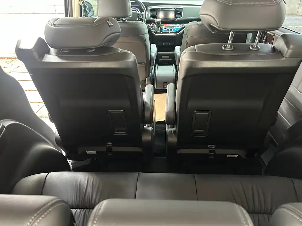 Honda Odyssey — миниатюра 14