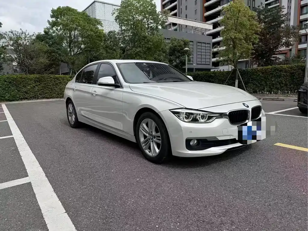 BMW 3 Series — миниатюра 3