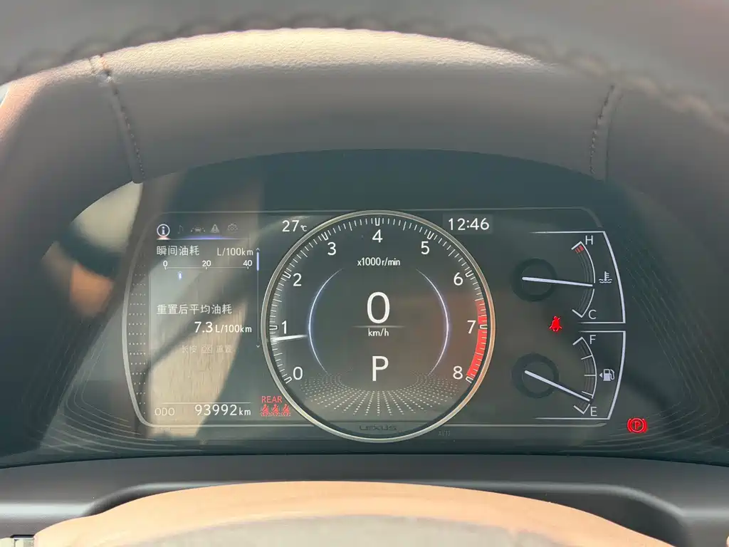 Lexus ES — миниатюра 11