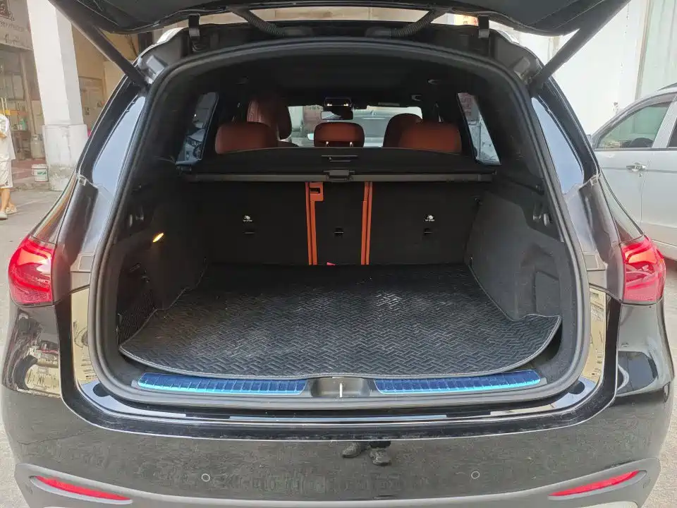 Mercedes-Benz GLC — миниатюра 9